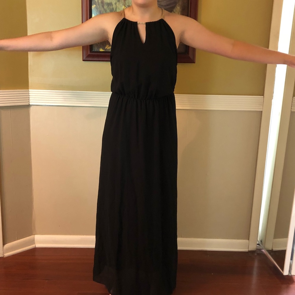 Black semi formal dress ❤️BOBO if you bundle❤️